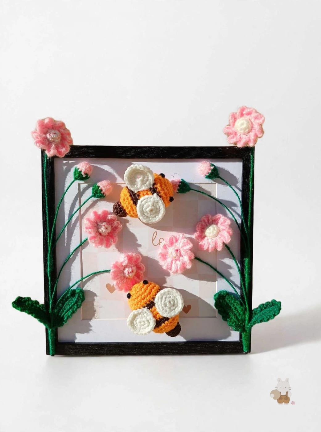 Abeille & fleurs roses